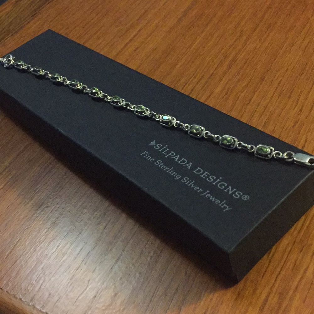 Bracelet!
